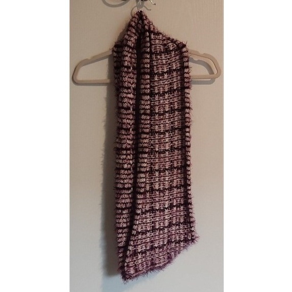 BCBGeneration Infinity Scarf Soft Furry Fuzzy Raspberry Plaid‎ Winter Ski Snow
